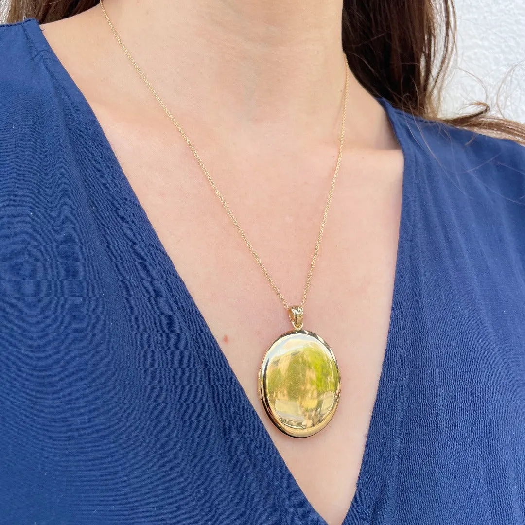 14K Yellow Gold 30x38mm Oval Locket Pendant