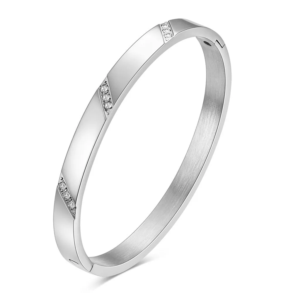 18K Gold Bracelet with 304 Stainless Steel, 6MM Simple and Elegant Design, Electroplating Craftsmanship, Fashionable Diamond Inlaid Slant Edge