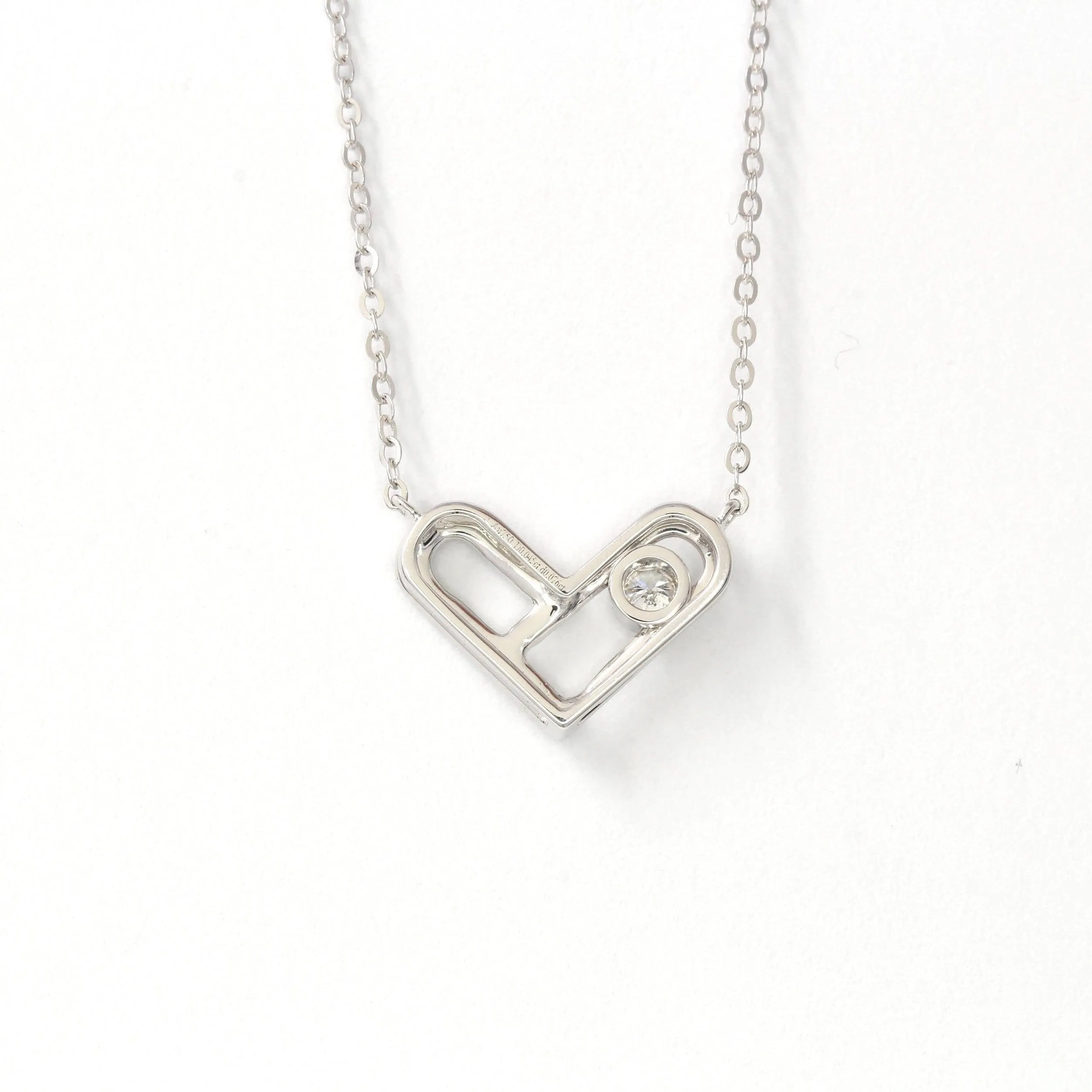 18k White Gold Diamond Accented Pendant Heart Necklace