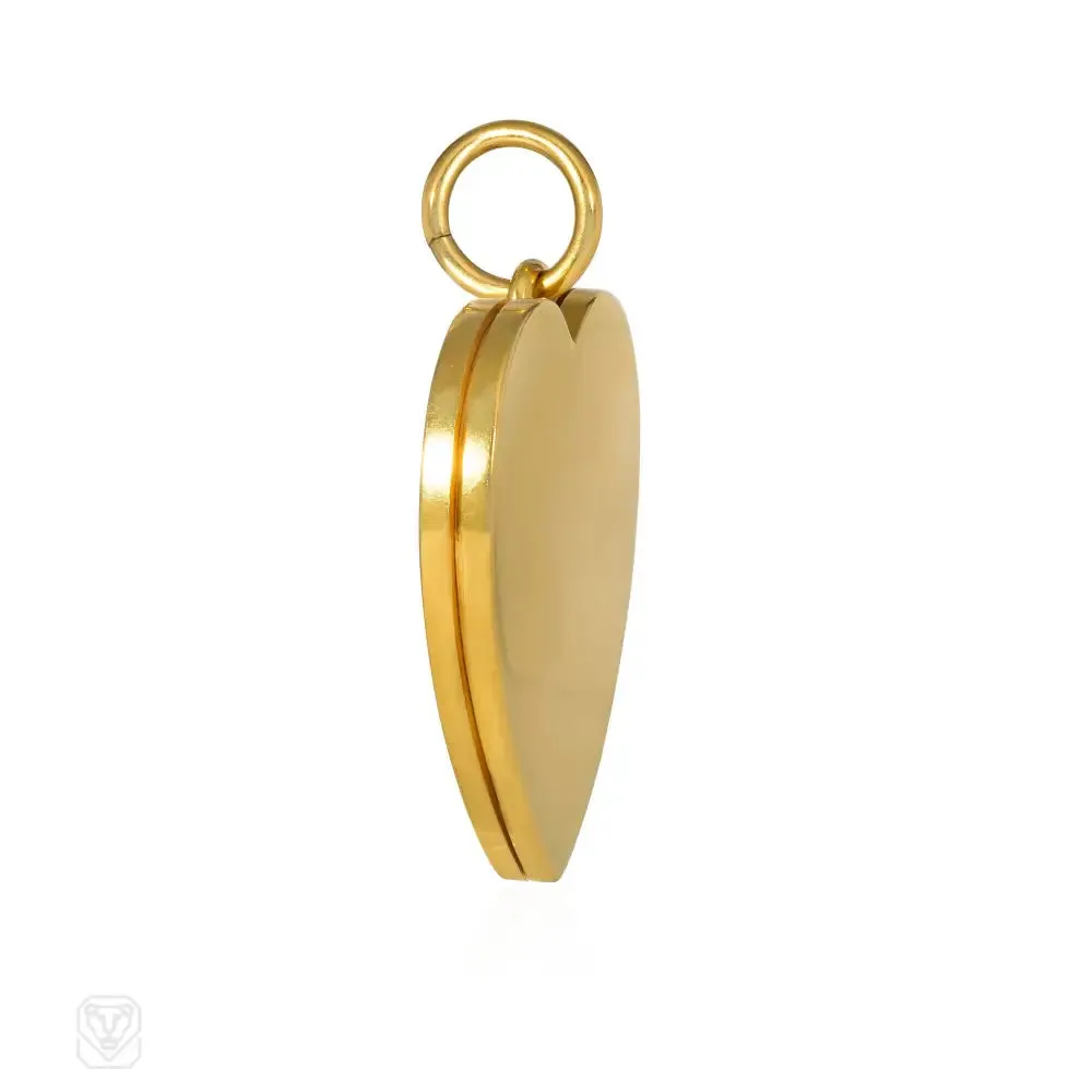 1940s oversized gold heart locket