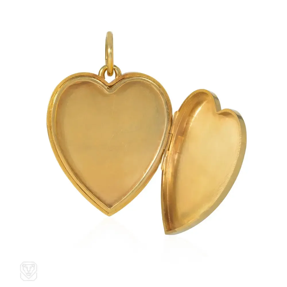 1940s oversized gold heart locket