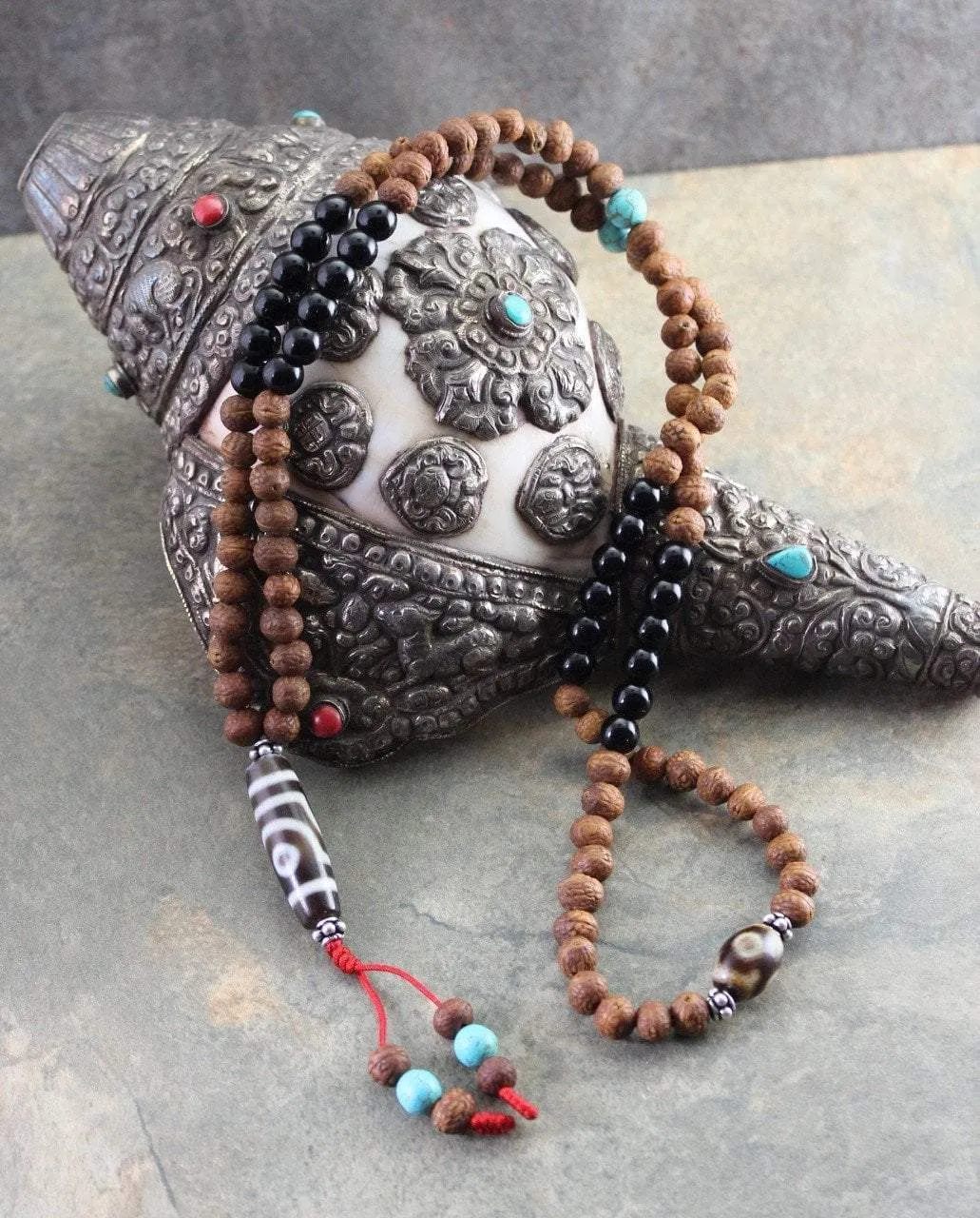 3 Eye Dzi Bead Necklace Onyx and Raktu Seed