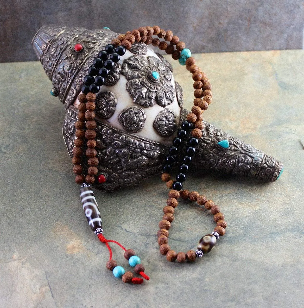 3 Eye Dzi Bead Necklace Onyx and Raktu Seed