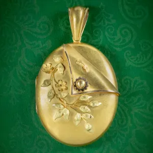 Antique Victorian 15ct Gold Floral Locket Circa 1880