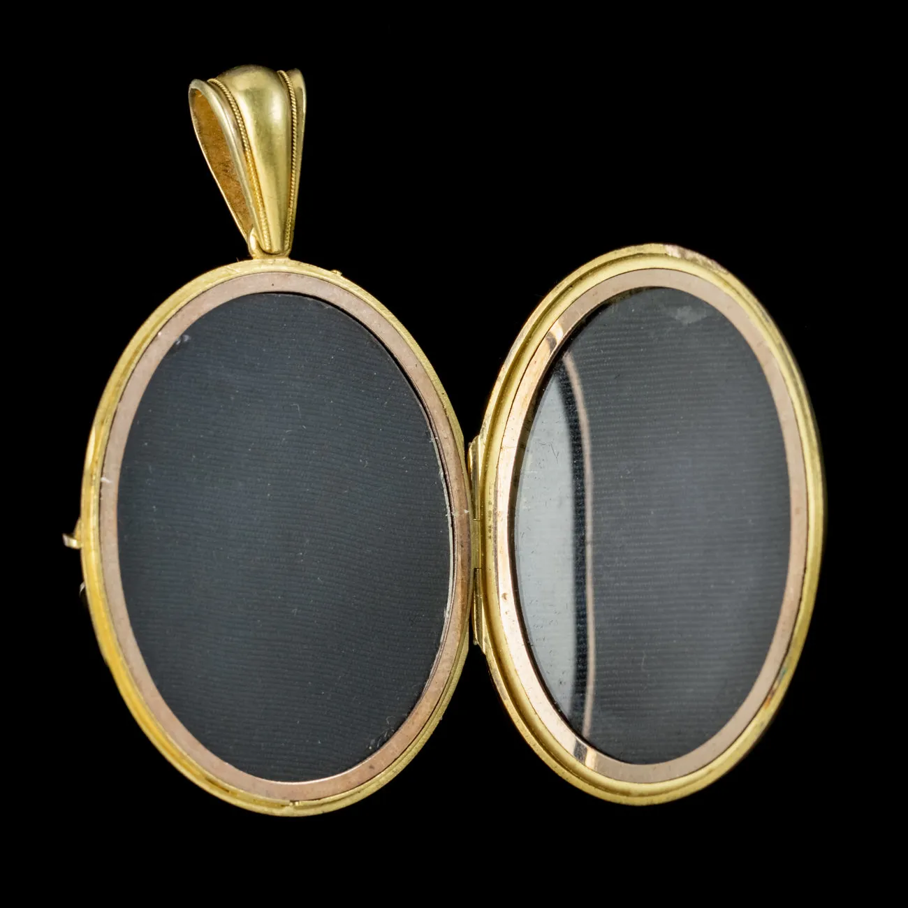 Antique Victorian 15ct Gold Floral Locket Circa 1880