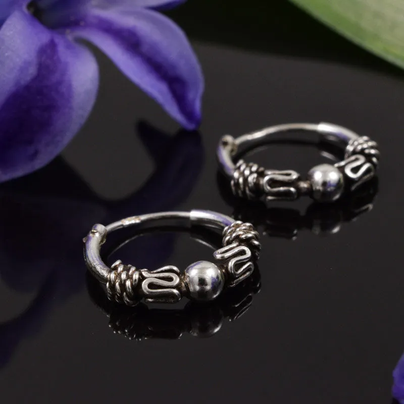 Bali Silver Hoop Earrings 'Dasa'