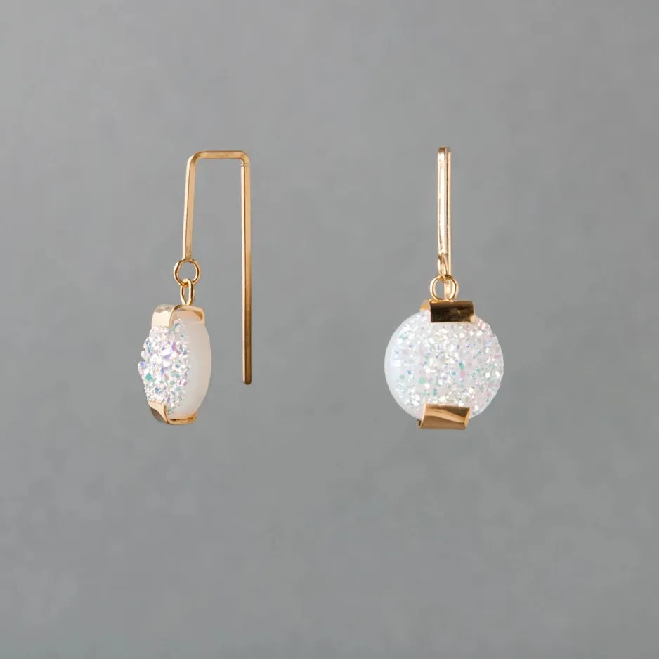 DRUZY PENDULUM EARRING