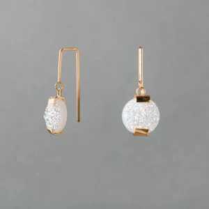 DRUZY PENDULUM EARRING