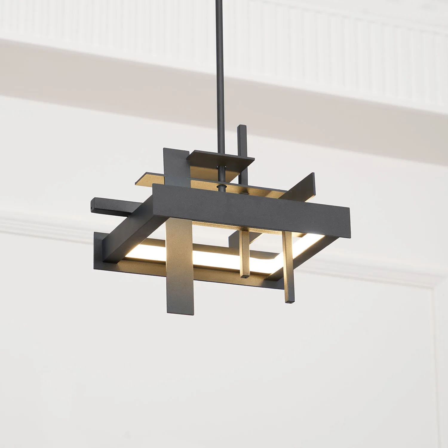 Eithne Planar Pendant Light