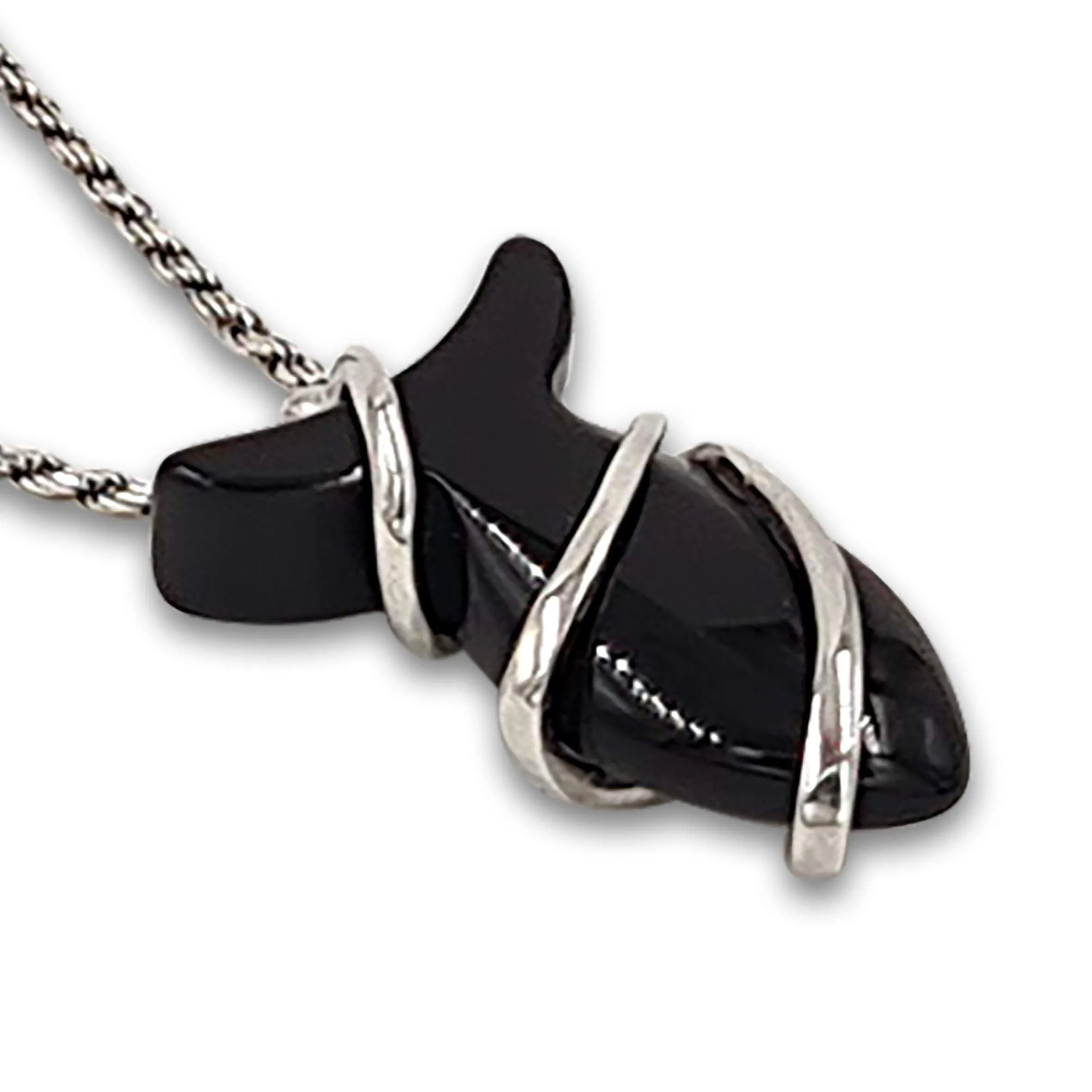 Fish pendant - Onyx stone