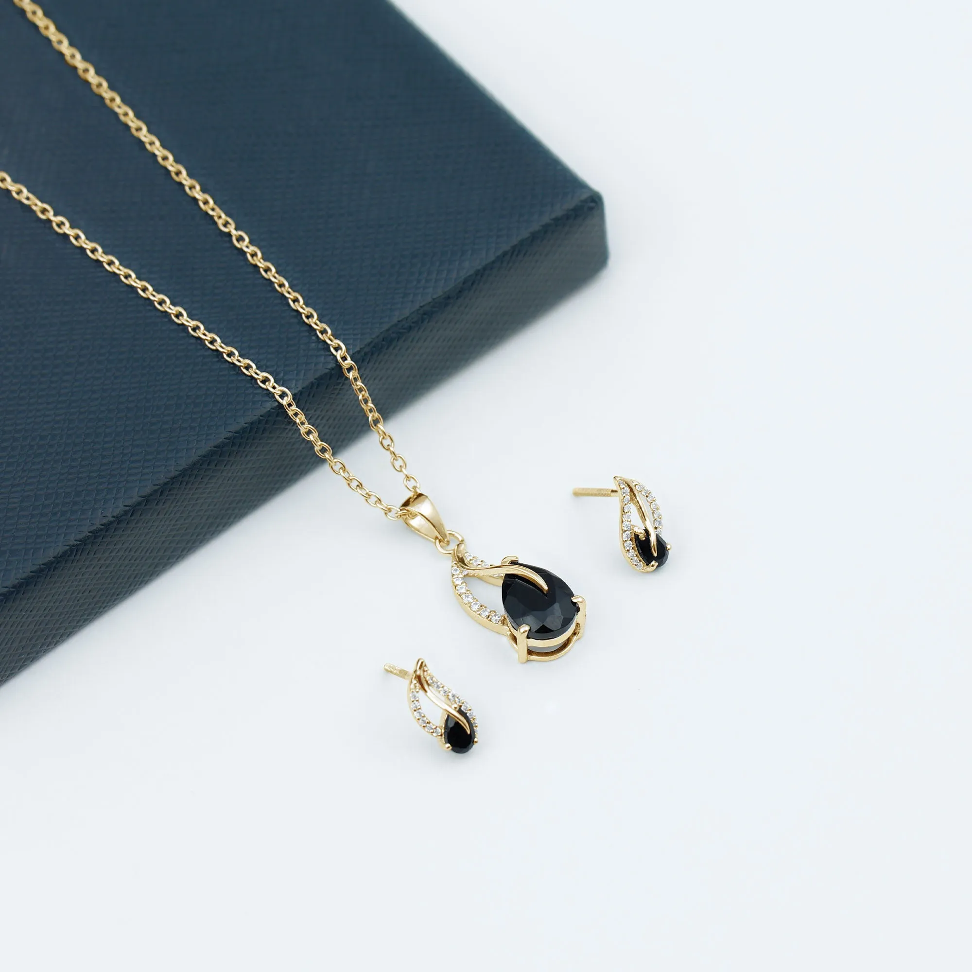 Minimal Teardrop jewelry Set with 3 CT Pear Cut Black Onyx and moissanite stones