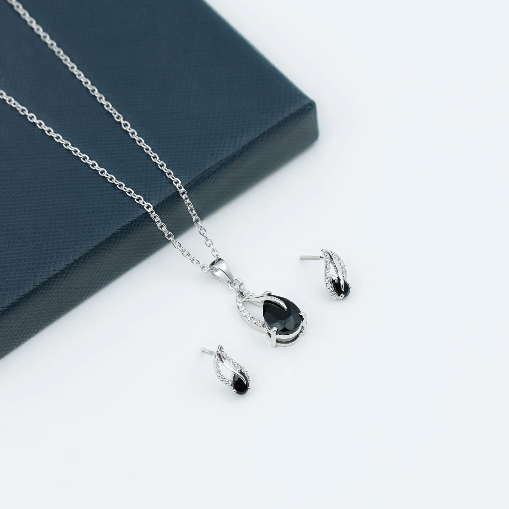 Minimal Teardrop jewelry Set with 3 CT Pear Cut Black Onyx and moissanite stones