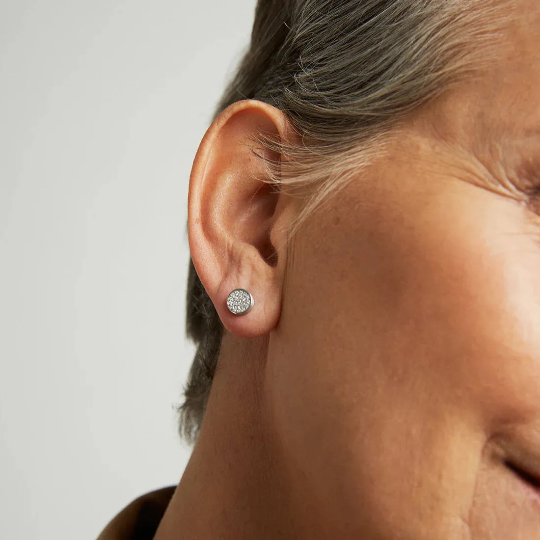 Pavé Knockout Stud