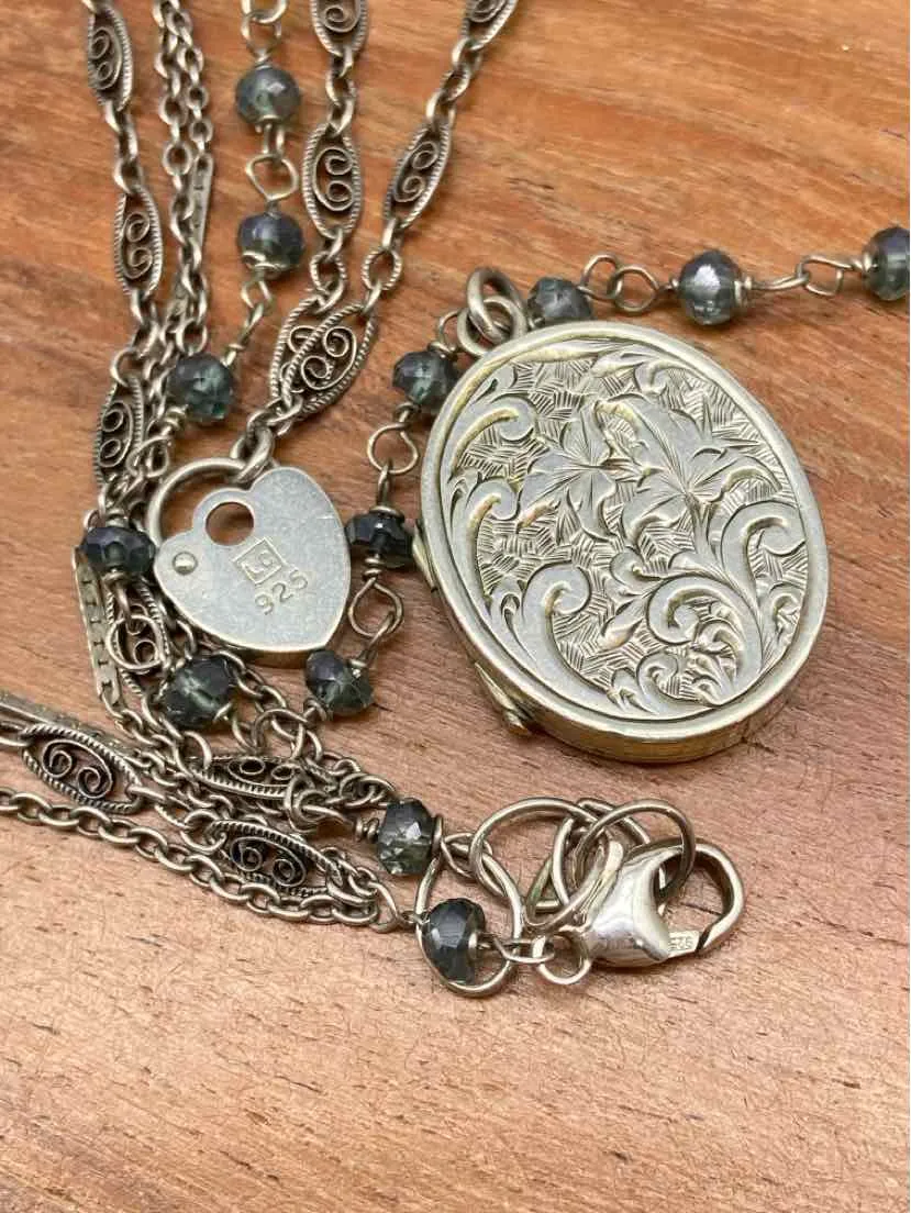 Pre-Owned 925 Silver Locket Pendant Necklace