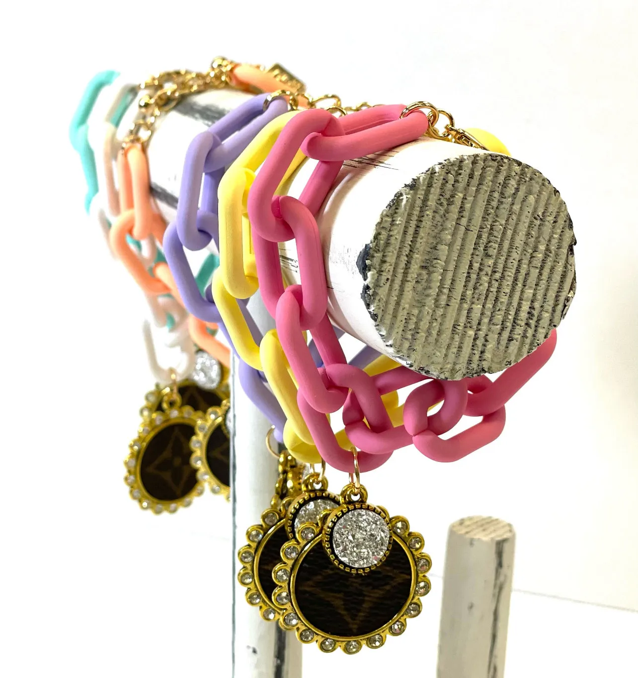 Restocked Chain Bracelet Pink