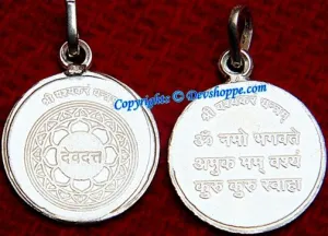 Sri Vashikaran yantra silver pendant