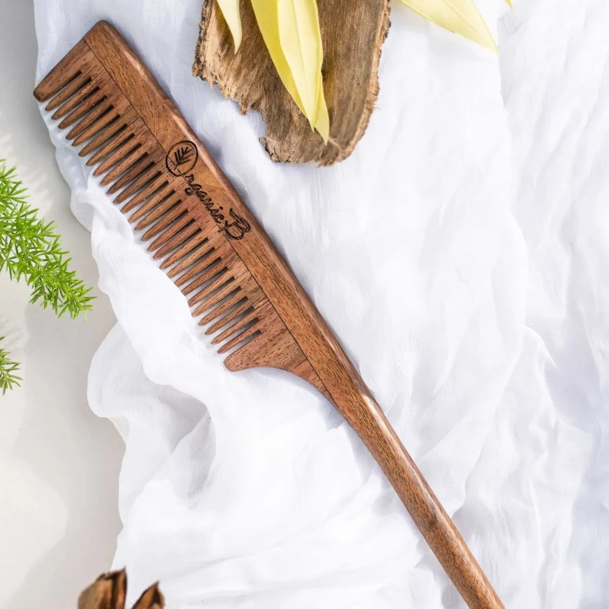 Tail Rosewood / Sheesham Comb