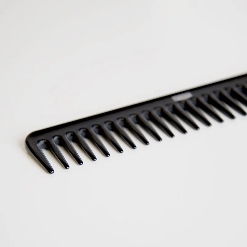 Uppercut Deluxe - CB11 Rake Comb