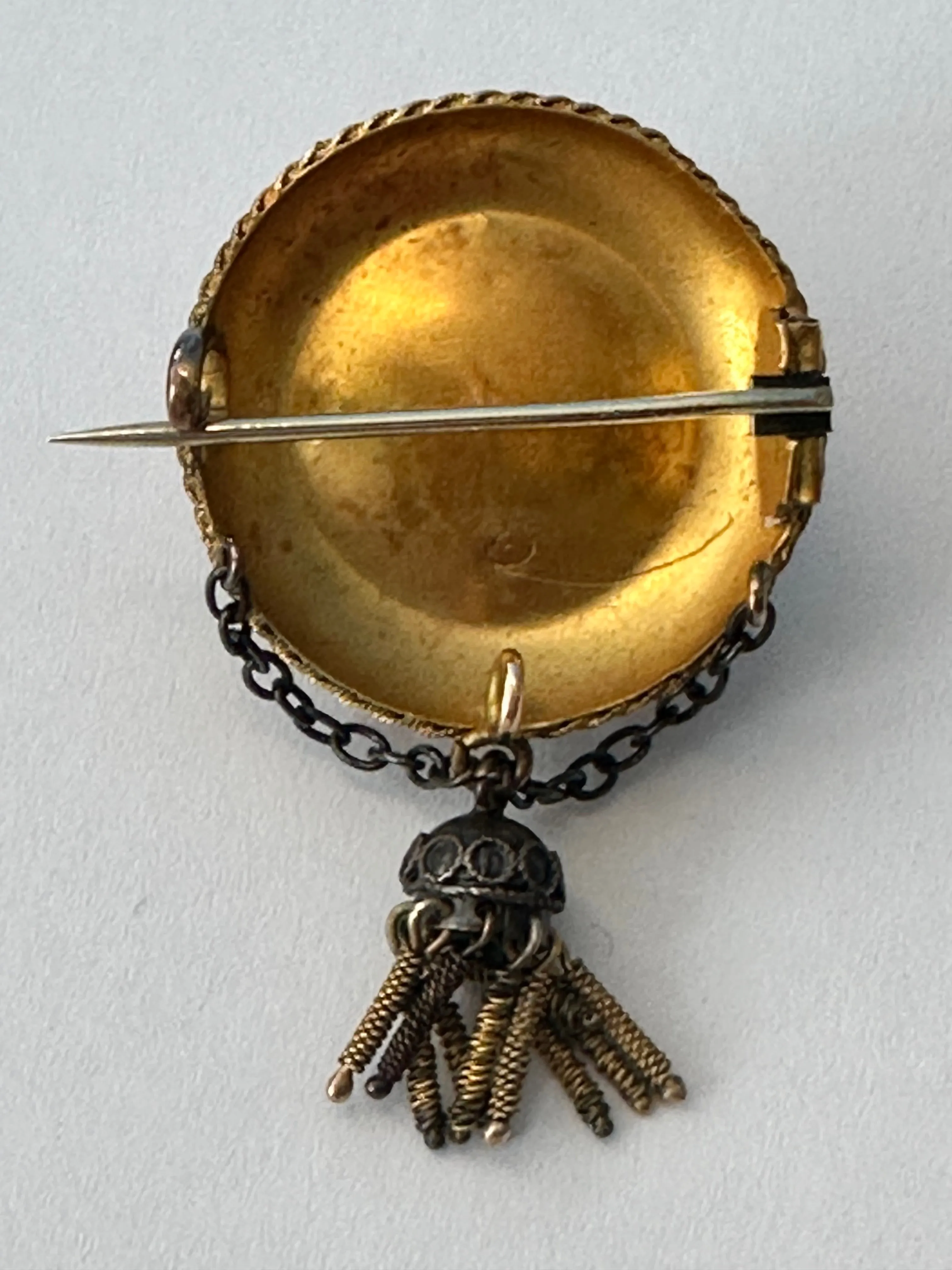 Victorian Brooch Pin. 14k Yellow Gold with Carved Coral Rose. Late 19th Century