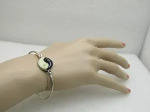 Vintage Alpaca Mexico Yin/Yang Bracelet, Locking Bangle, 6.5"