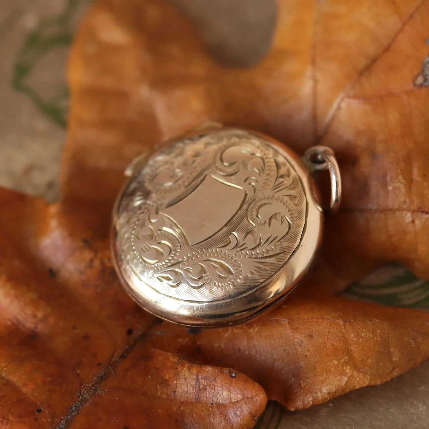 Vintage | Salem Locket