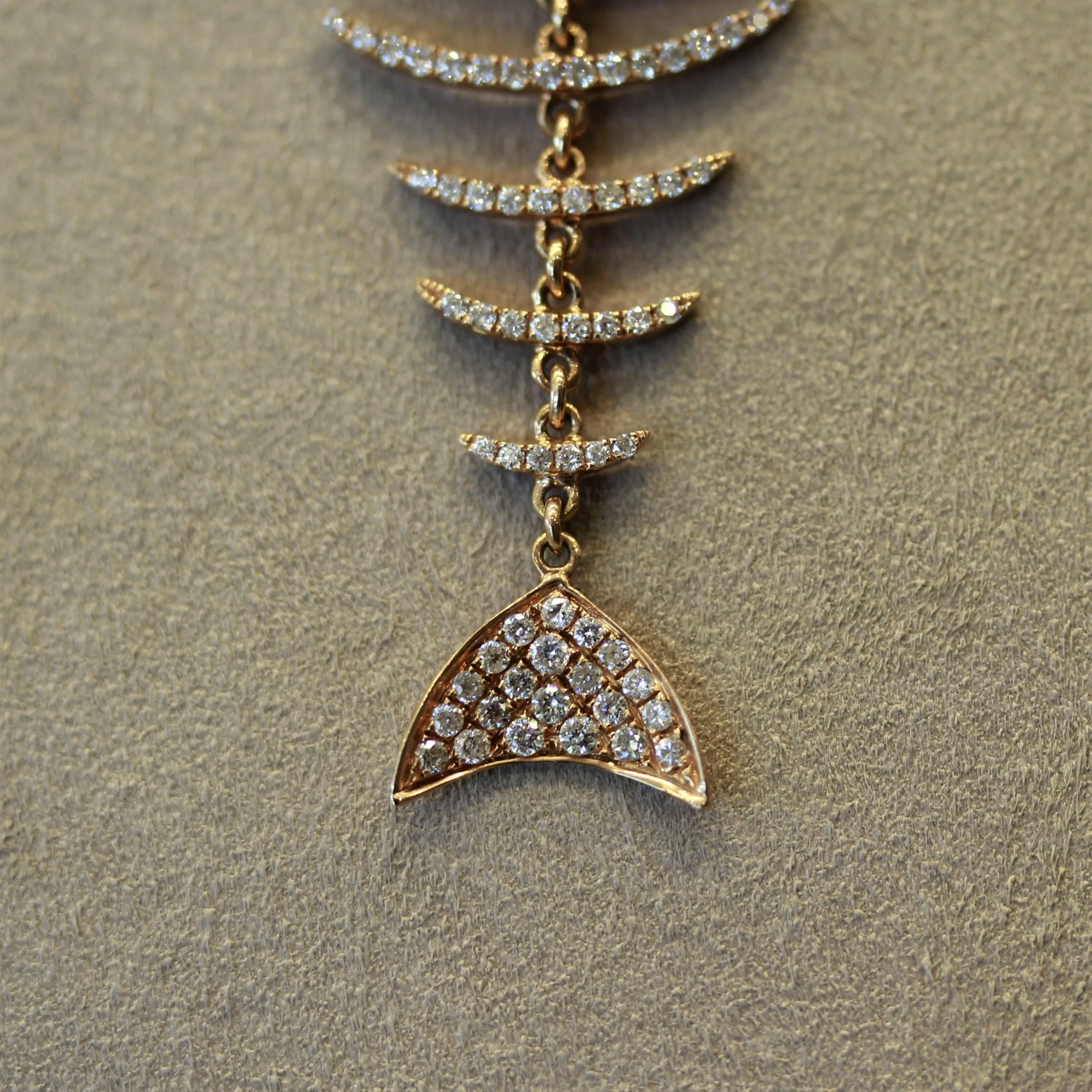 White Onyx Diamond Gold Fish-Bone Pendant Necklace